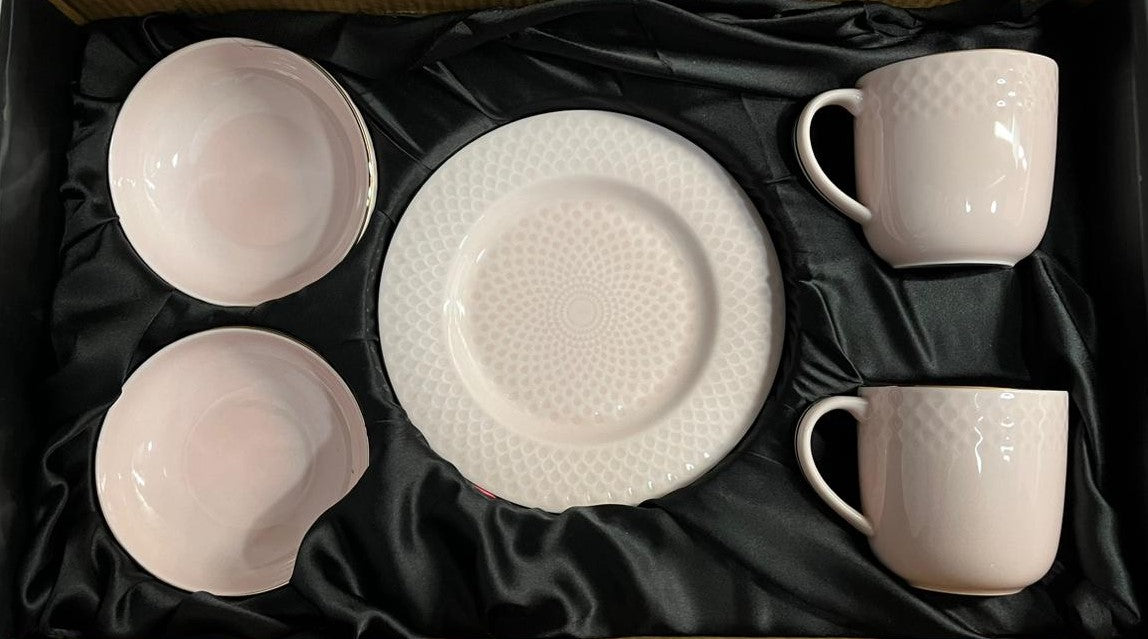 Dankotuwa Glazed 6-Piece Water Drop Pink Snack Gift Set with Gold Lining