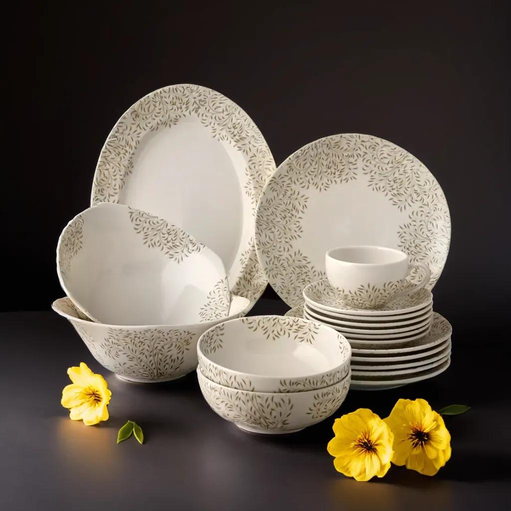 Azure By Dankotuwa Green Leaf 15-Piece Porcelain Dinner Set