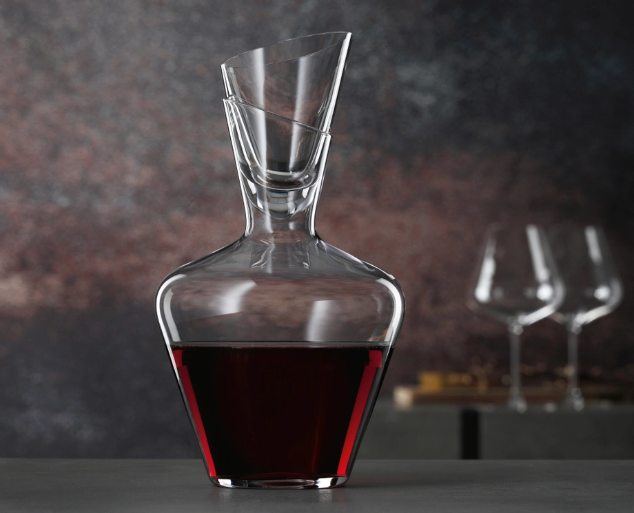 Spiegelau Definition Wine Carafe with Crystal Glass Stopper – 1.5L