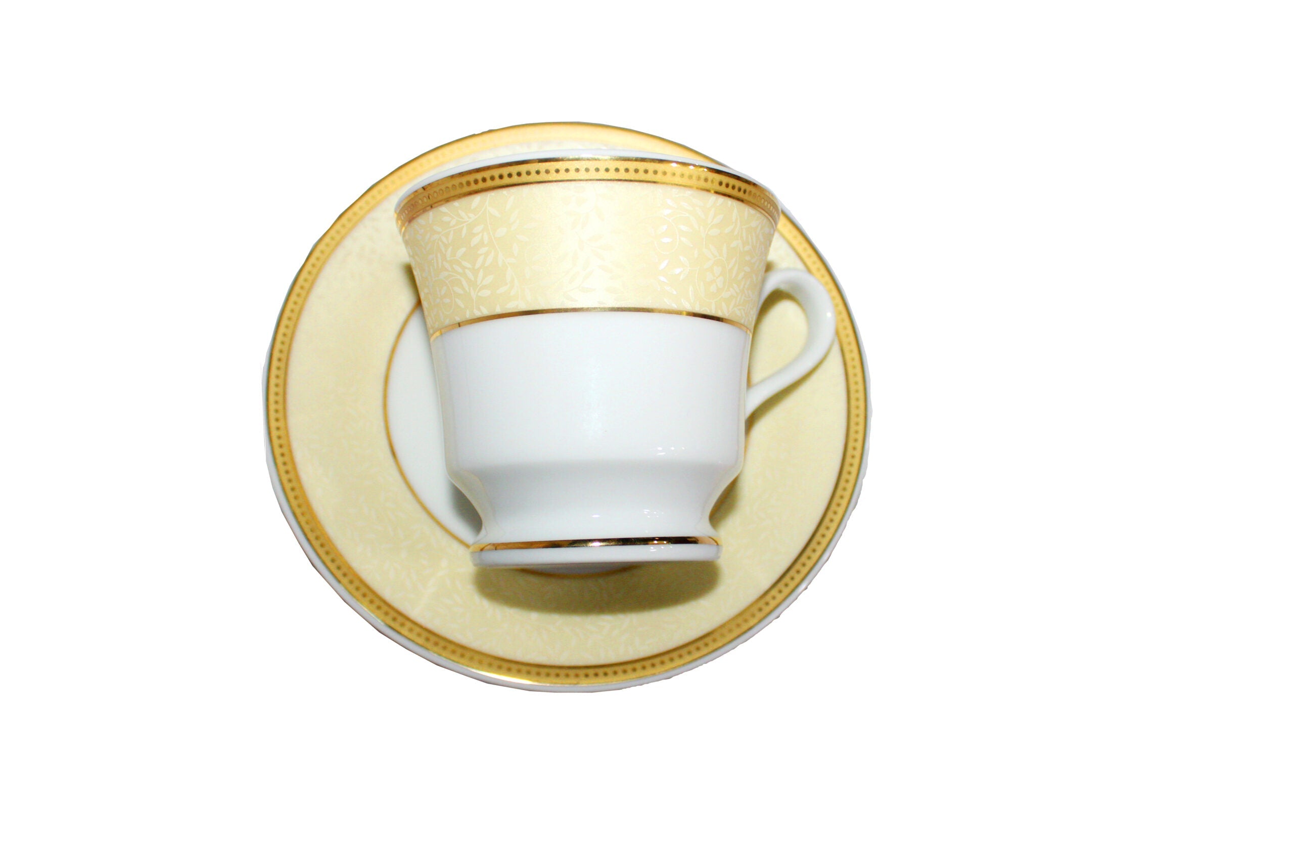 Azure by Dankotuwa Pandora Hot – 12 Piece Gold Lining Tea Set