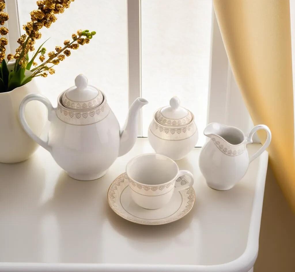 Azure Ivory Bloom – 17 Piece Tea Set