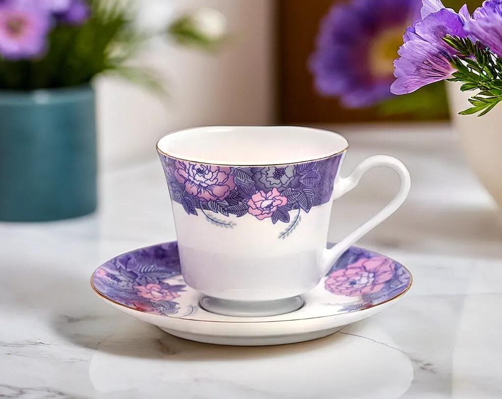 Azure Lavender Garden – 12 Piece Platinum Lining Tea Set