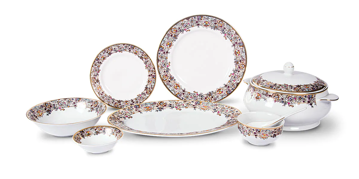 The Gold Lining Dinnerware Collection- 21 piece Dining Set