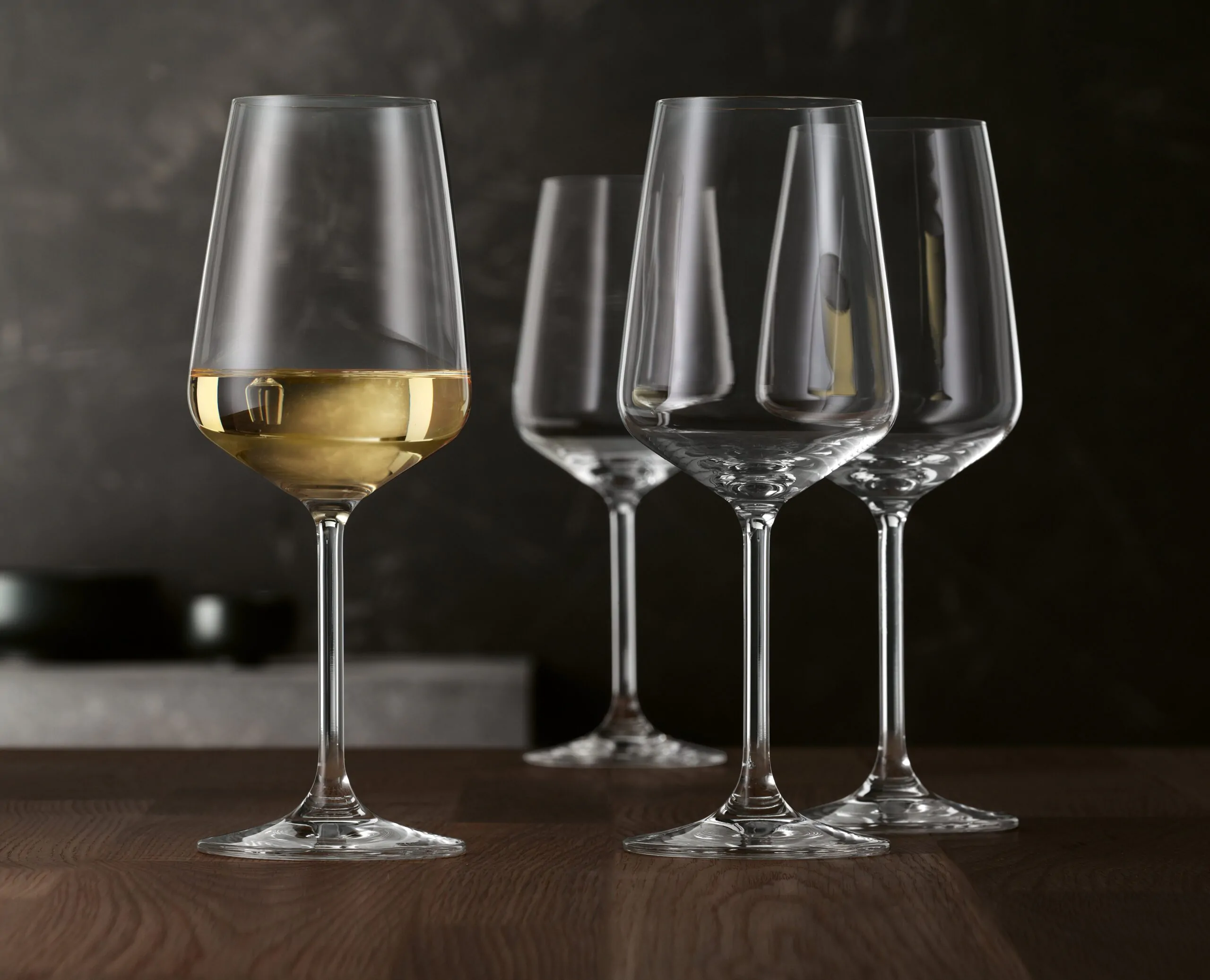 4670182_lifestyle-L-dkbS1l (1)