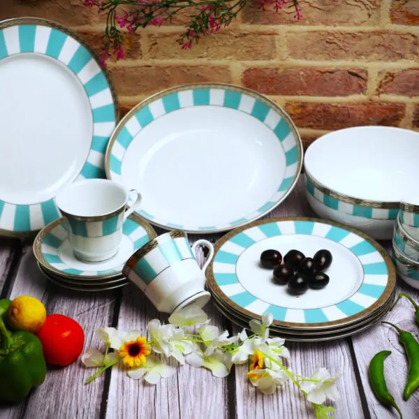 Dankotuwa Teal Matiz Green 21-Piece Porcelain Dinner Set - Platinum Lining