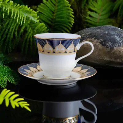 Dankotuwa Royal Calyx 12-Piece Porcelain Cup & Saucer Set - Gold Lining