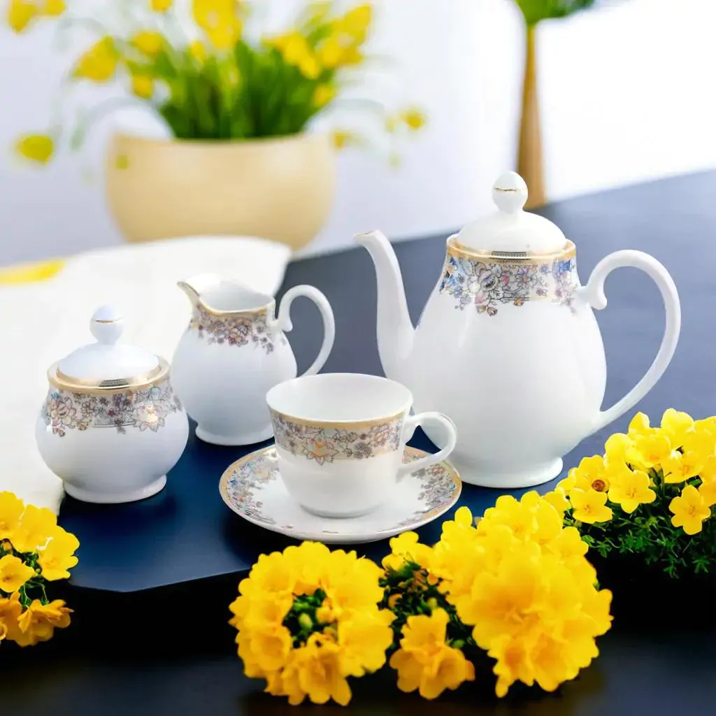 17pc Georgian Tea Set - Gold Trim - Formal Tea Service